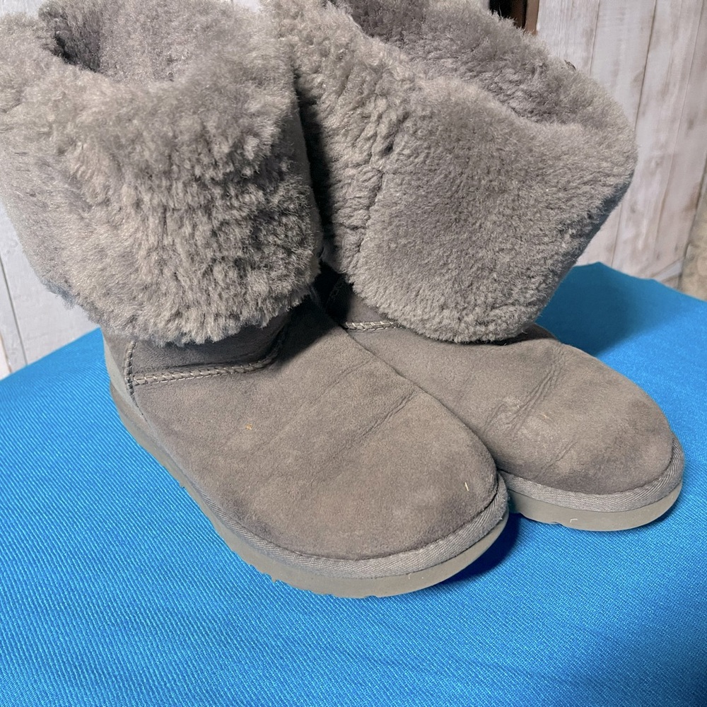 UGG women’s tall classic boots